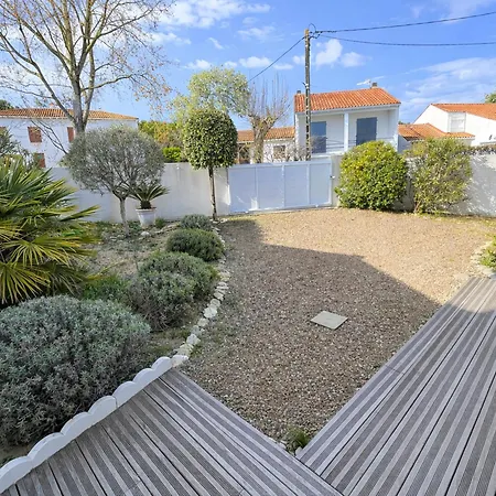 Maison Renovee Et Confortable Au Centre-ville, Proche - Fr-1-22-268 *